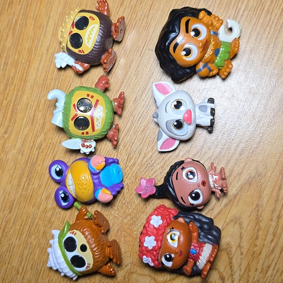 Disney New Doorables Moana Bundle of 8 Different Figures